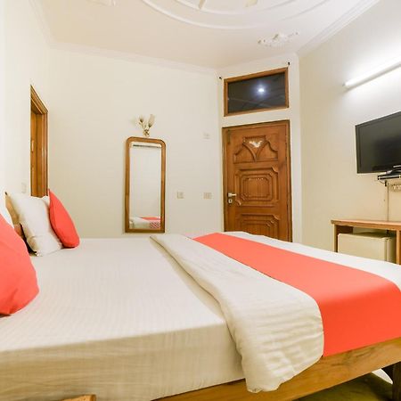Super Hotel O Blue Sapphire Delhi Nowe Delhi Zewnętrze zdjęcie