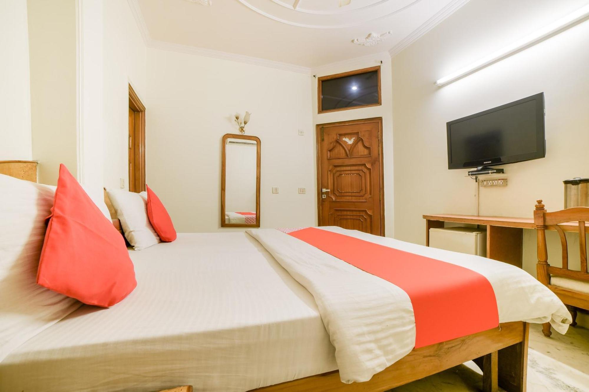 Super Hotel O Blue Sapphire Delhi Nowe Delhi Zewnętrze zdjęcie