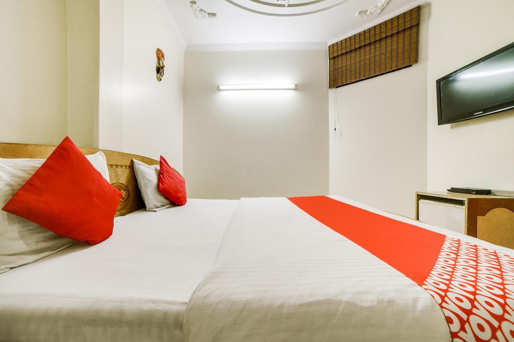 Super Hotel O Blue Sapphire Delhi Nowe Delhi Zewnętrze zdjęcie