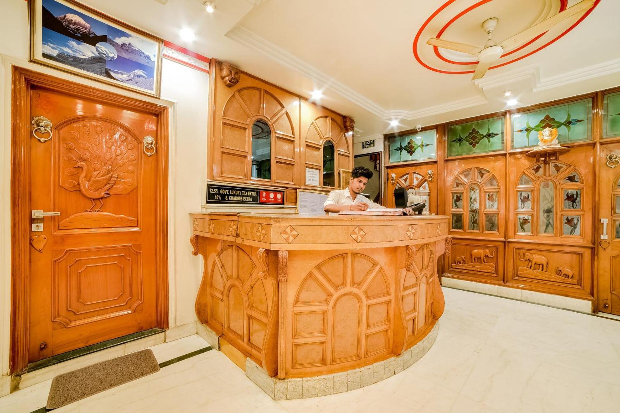 Super Hotel O Blue Sapphire Delhi Nowe Delhi Zewnętrze zdjęcie