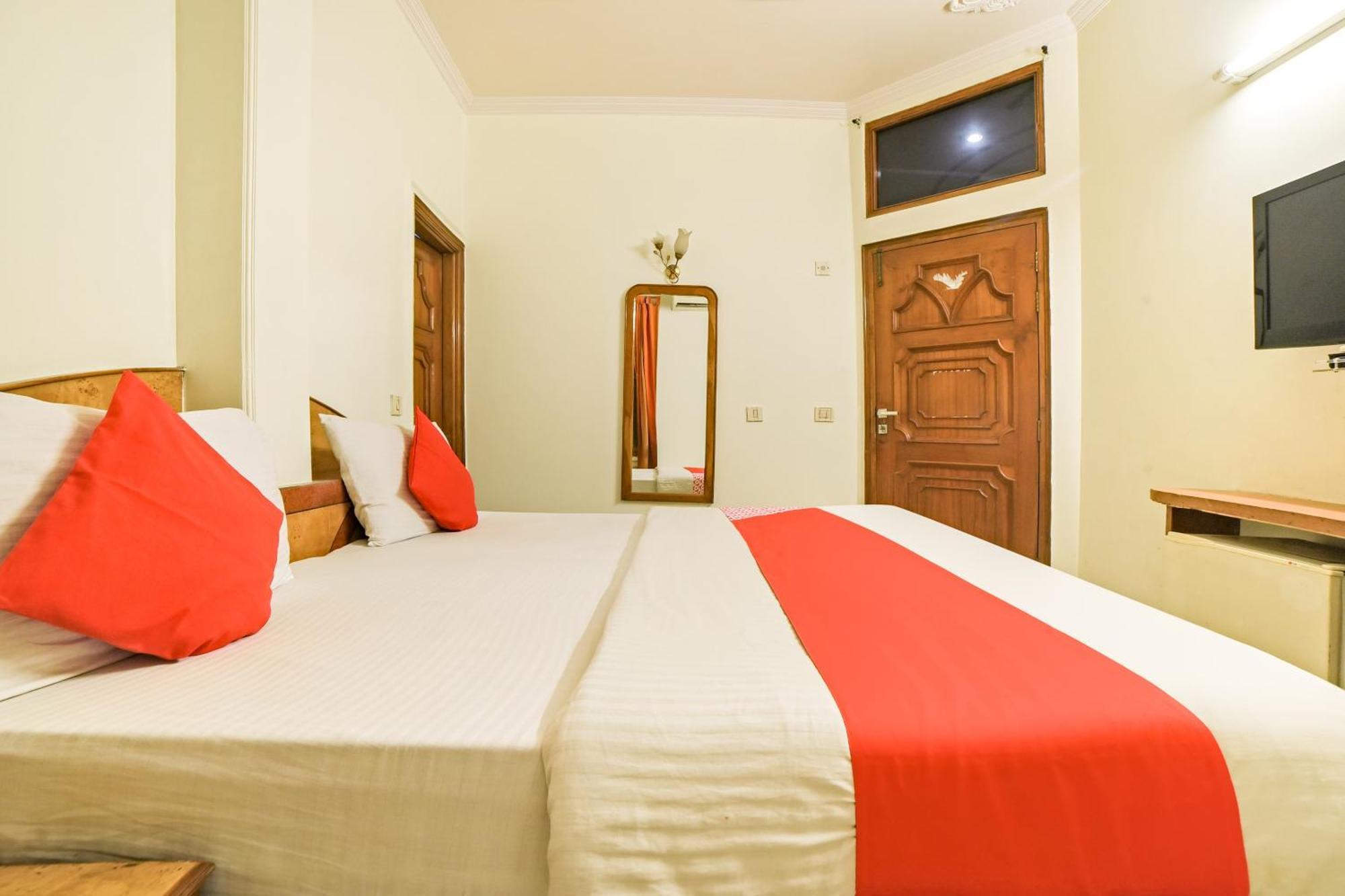 Super Hotel O Blue Sapphire Delhi Nowe Delhi Zewnętrze zdjęcie